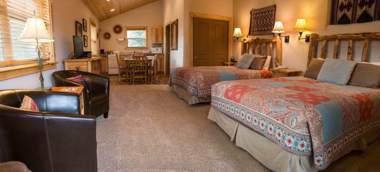 Castle Valley Inn Moab Exterior foto
